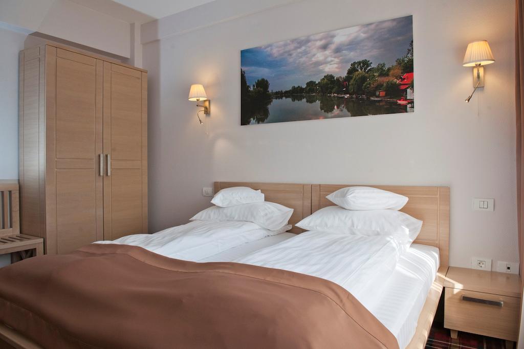 Hotel Leon & Spa Arad Quarto foto